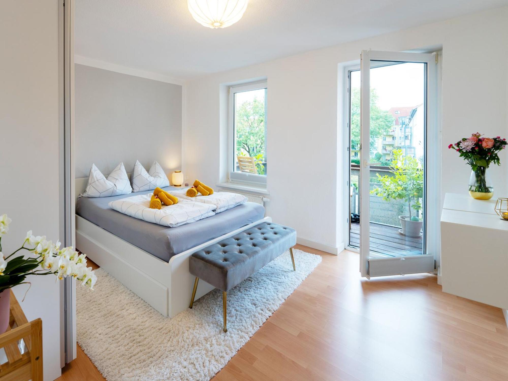Schlosskoenig - Modernes & Zentrales Apartment Mit Balkon Und Arbeitsplatz Schwerin  Extérieur photo