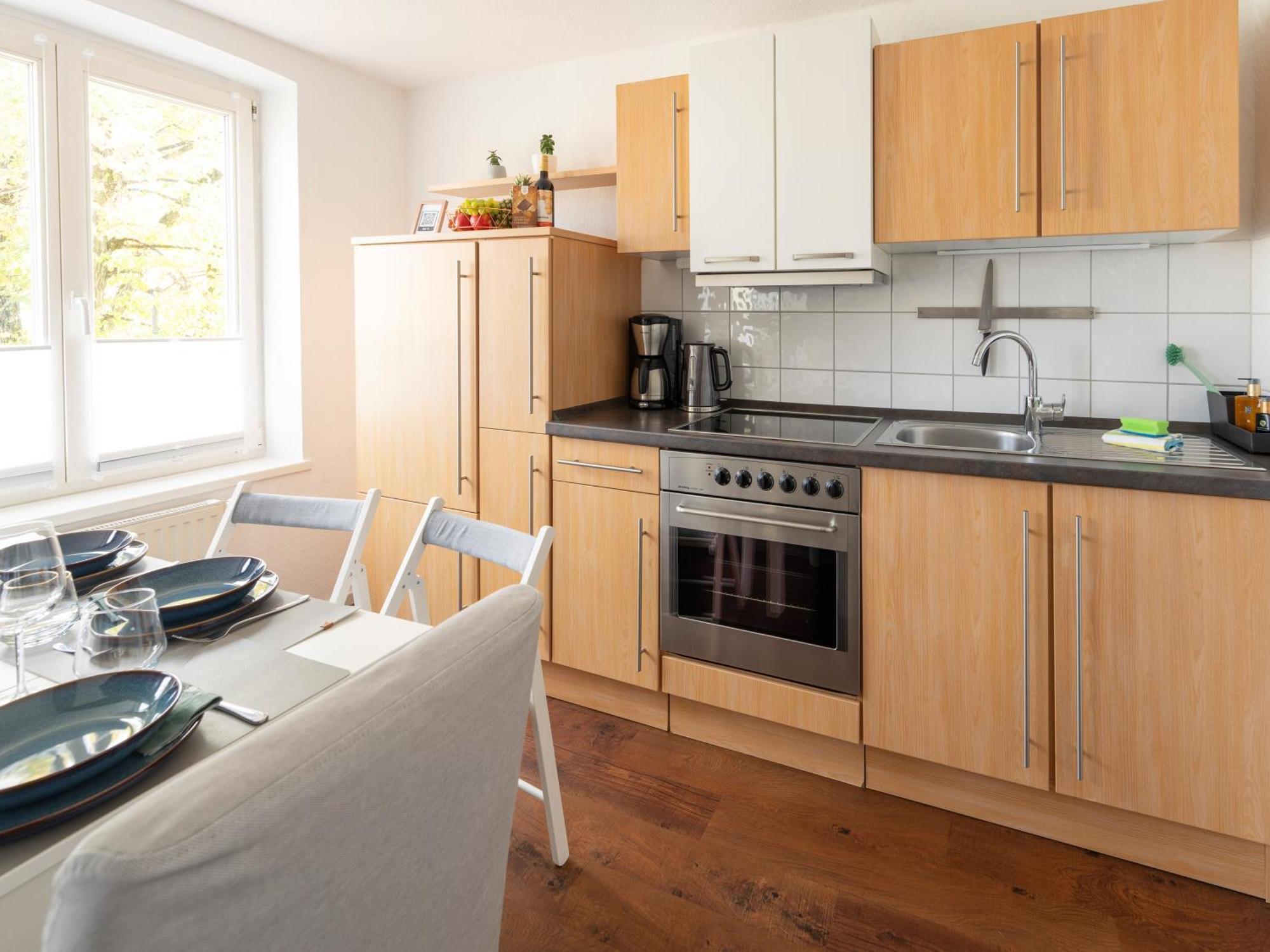 Schlosskoenig - Modernes & Zentrales Apartment Mit Balkon Und Arbeitsplatz Schwerin  Extérieur photo