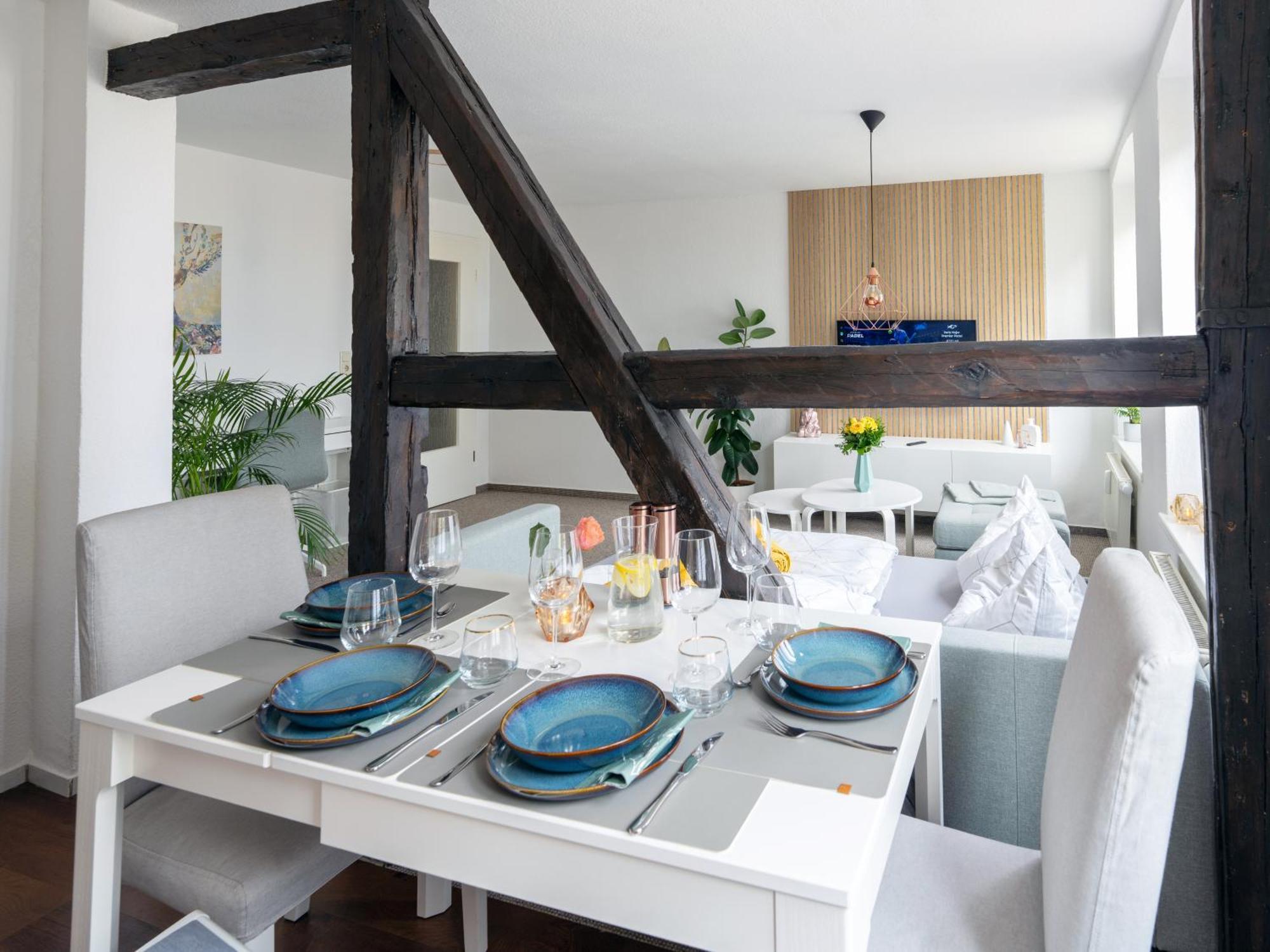 Schlosskoenig - Modernes & Zentrales Apartment Mit Balkon Und Arbeitsplatz Schwerin  Extérieur photo