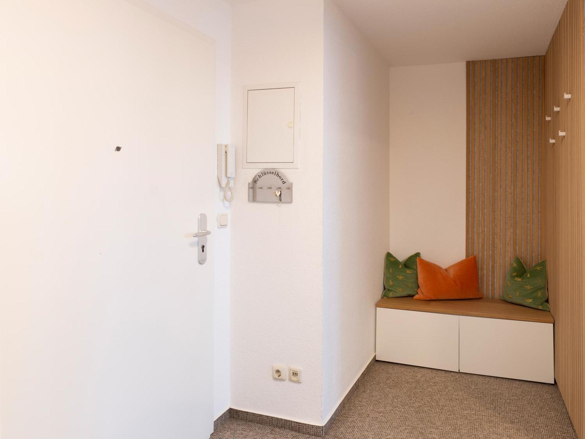 Schlosskoenig - Modernes & Zentrales Apartment Mit Balkon Und Arbeitsplatz Schwerin  Extérieur photo